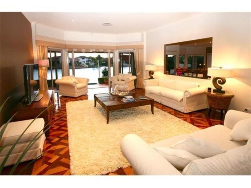 56 The Boulevarde Surfers Waters, 40 Cotlew Street Ea, Southport QLD 4215