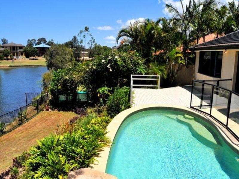 Hope Island QLD 4212