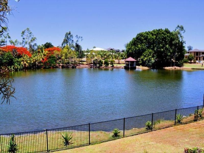 Hope Island QLD 4212
