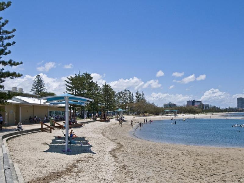 Labrador QLD 4215