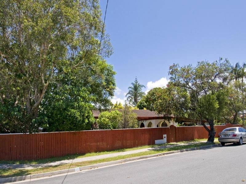 Labrador QLD 4215
