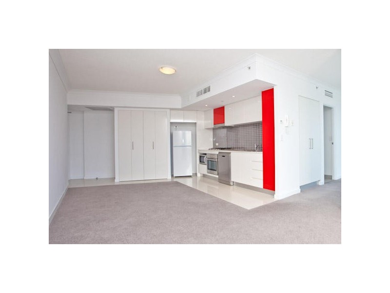 21807 Southport Central. 5 Lawson Street, Southport QLD 4215