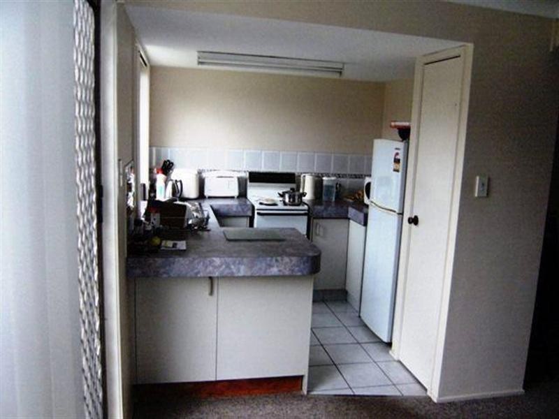 5 Colandra Court. 8 West King Street, Southport QLD 4215