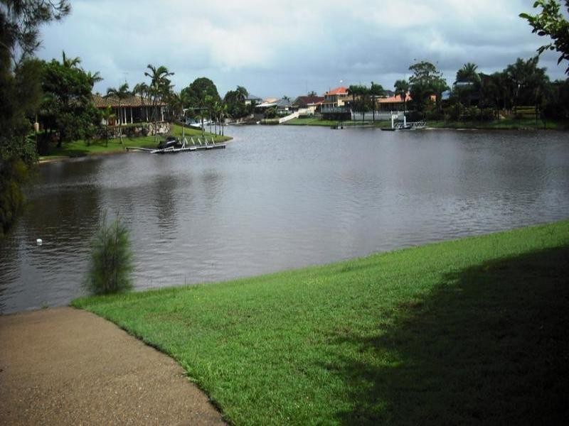 Broadbeach Waters QLD 4218