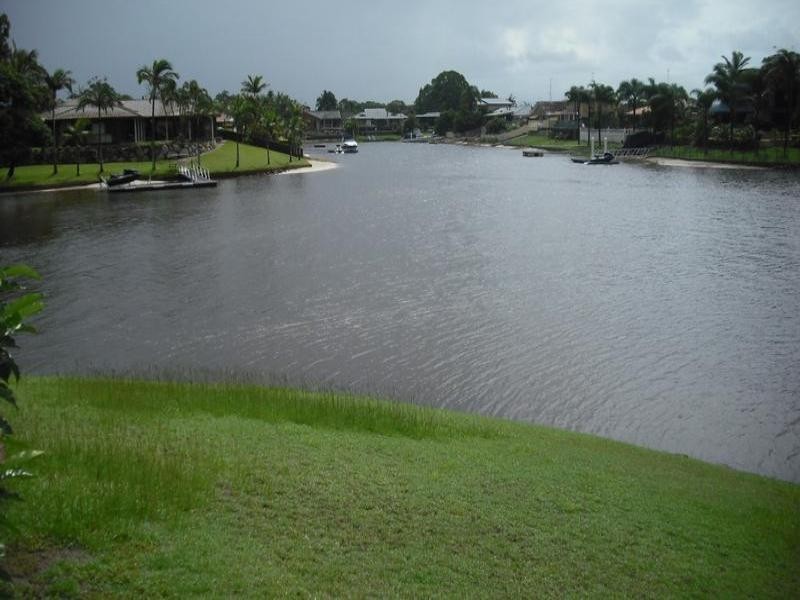 Broadbeach Waters QLD 4218