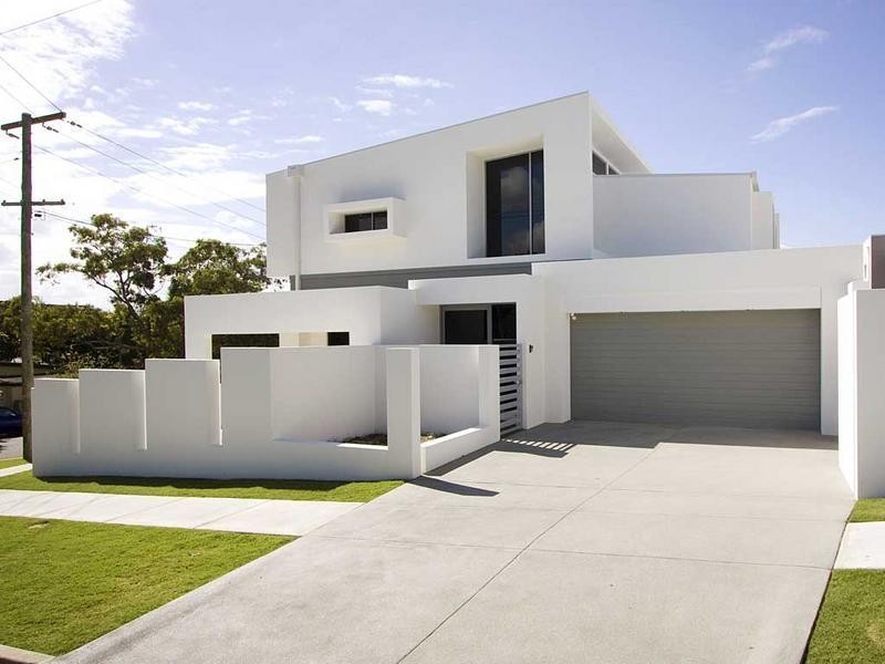 83 Pohlman Street, Southport QLD 4215