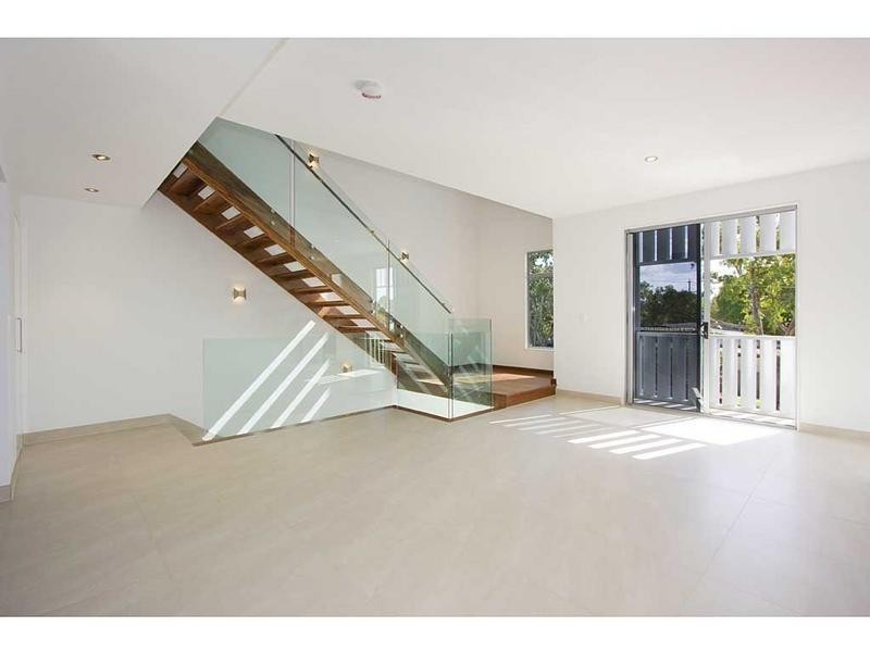 1 Mal Burke Street, Southport QLD 4215