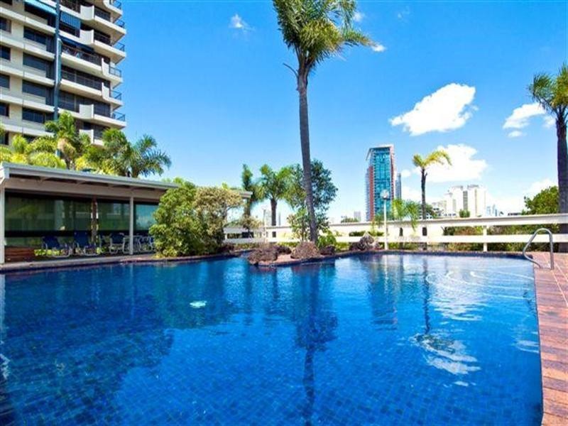 Southport QLD 4215