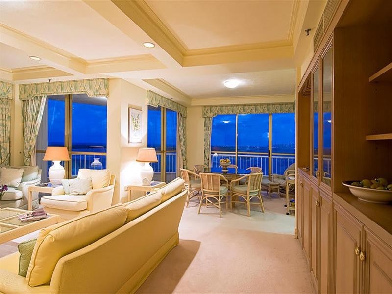 14B Les Colonnades. 19 Oatlands Esplanade, Runaway Bay QLD 4216