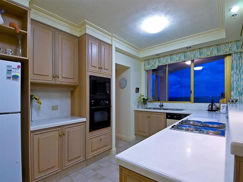 14B Les Colonnades. 19 Oatlands Esplanade, Runaway Bay QLD 4216