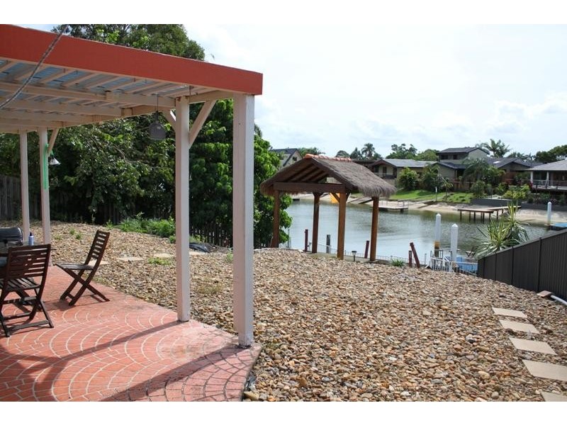 26 Cypress Drive, Broadbeach Waters QLD 4218