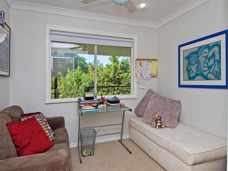 5 Myuna Court, Labrador QLD 4215