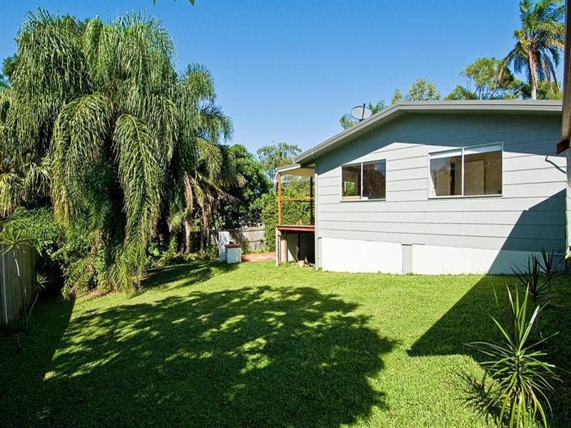 5 Myuna Court, Labrador QLD 4215