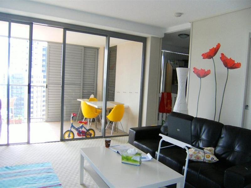 69A Stevens Street, Southport QLD 4215