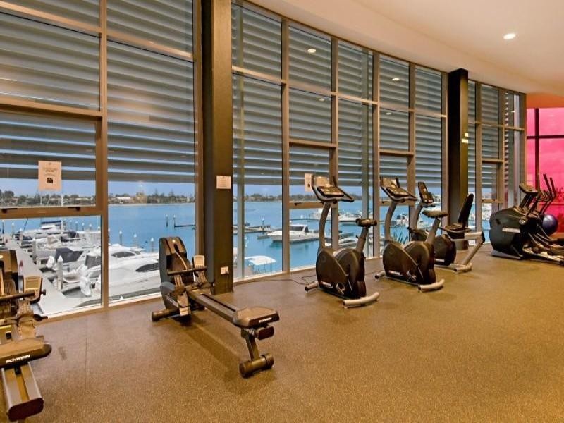 Paradise Point QLD 4216