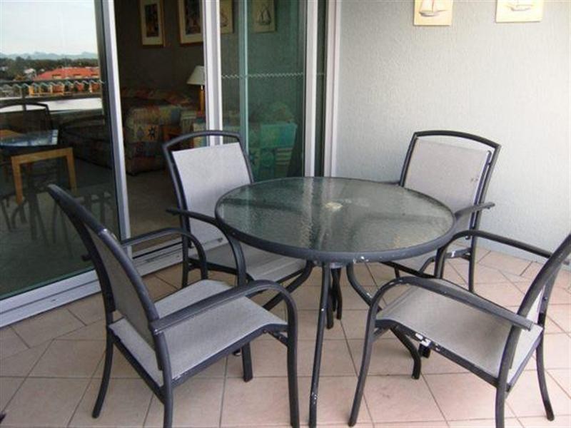 360 Marine Parade, Labrador QLD 4215