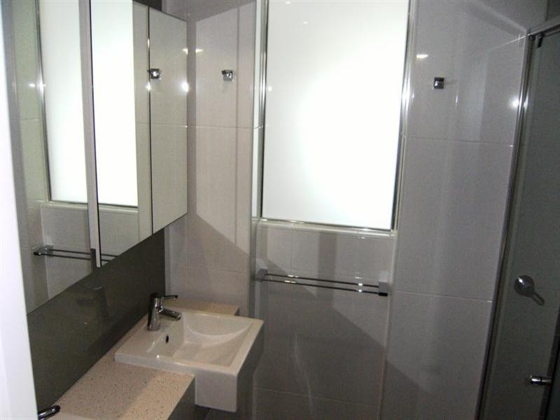 7A Harmony. 20 Bayview Street, Runaway Bay QLD 4216