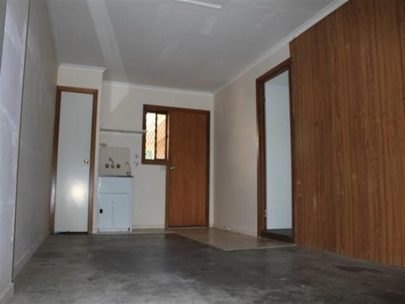 4 Jemo Court. 153 Government Road, Labrador QLD 4215