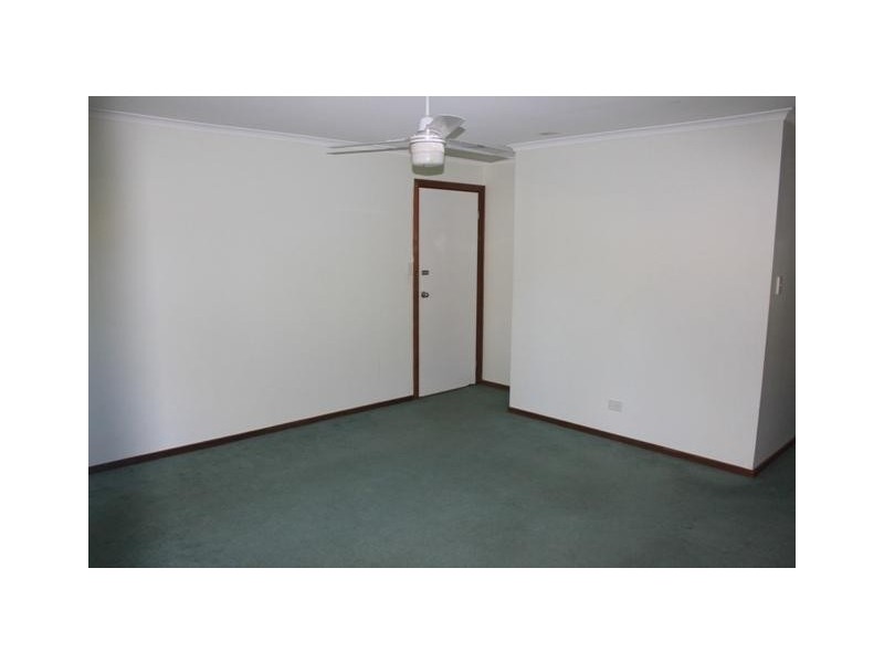 4 Jemo Court. 153 Government Road, Labrador QLD 4215