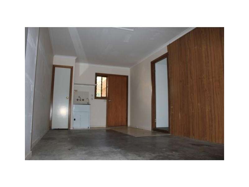 4 Jemo Court. 153 Government Road, Labrador QLD 4215