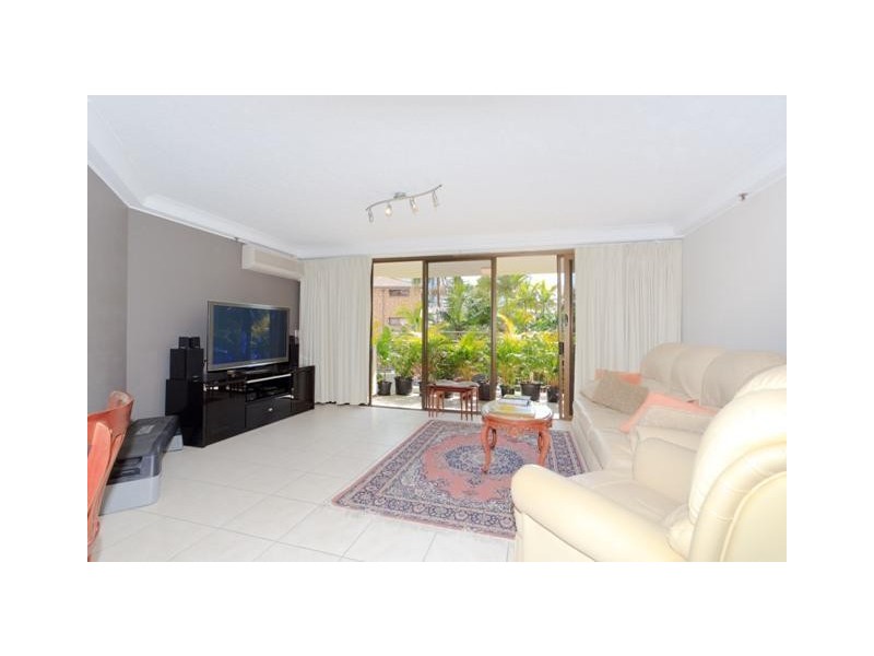 101 Surfers Century. 5 Enderley Avenue, Surfers Paradise QLD 4217