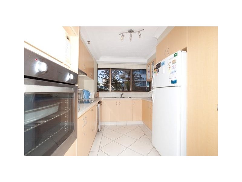 101 Surfers Century. 5 Enderley Avenue, Surfers Paradise QLD 4217