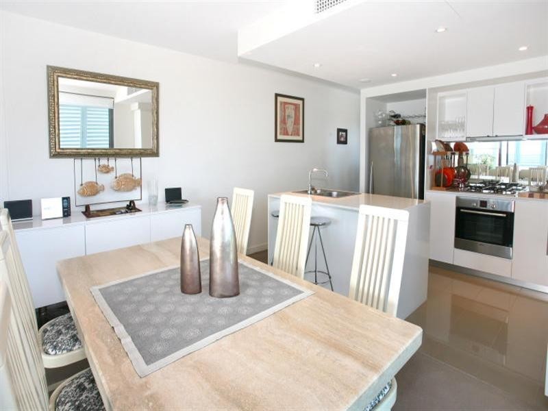 Biggera Waters QLD 4216