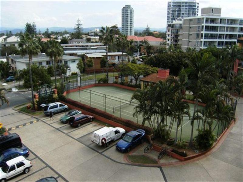 1 Paradise Island, Surfers Paradise QLD 4217