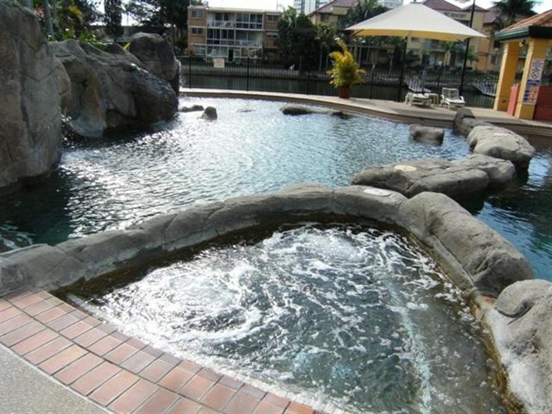1 Paradise Island, Surfers Paradise QLD 4217