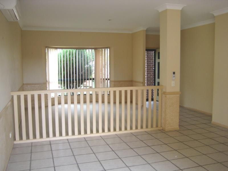 51 Kumbari Avenue, Southport QLD 4215