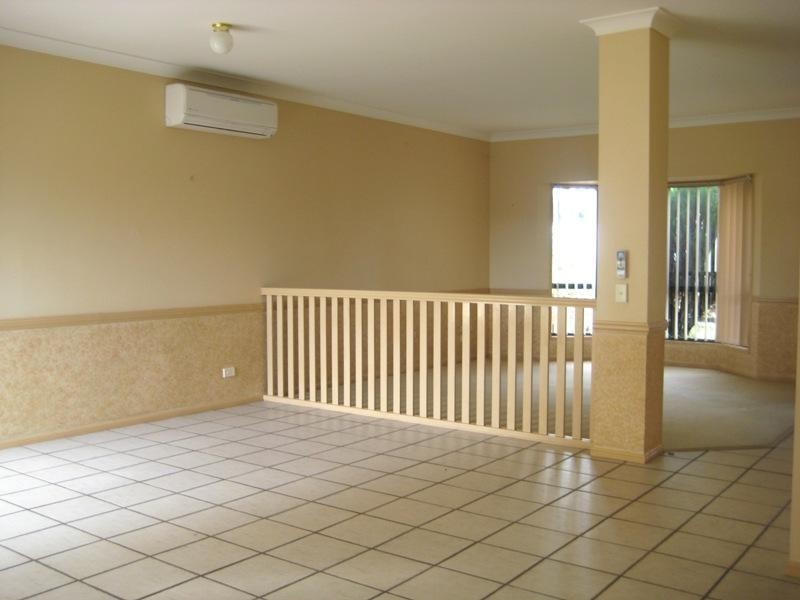 51 Kumbari Avenue, Southport QLD 4215