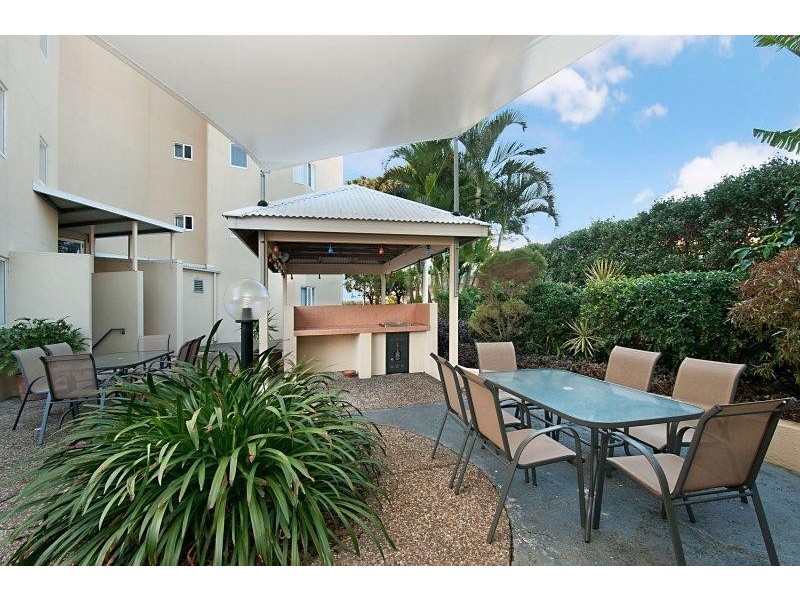 Biggera Waters QLD 4216