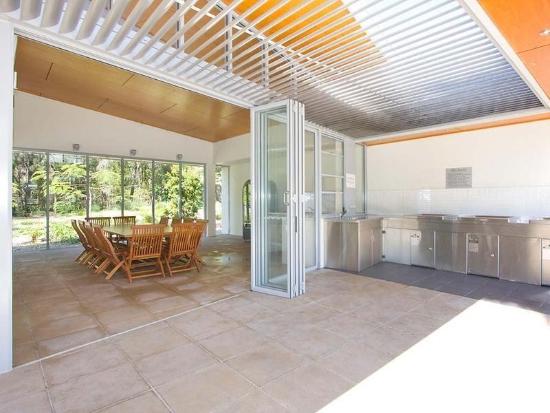 19 Sphere – Lorikeet. 154 Musgrave Avenue, Southport QLD 4215