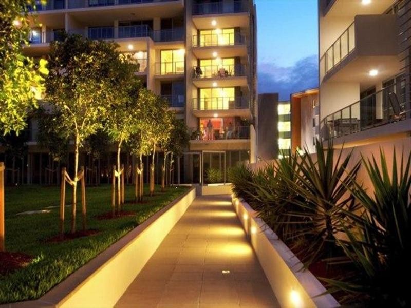 19 Sphere – Lorikeet. 154 Musgrave Avenue, Southport QLD 4215