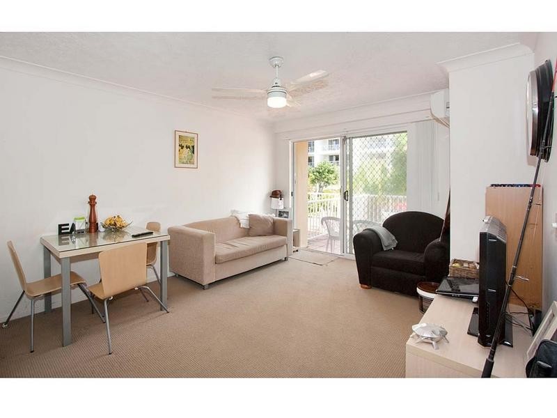 232 Bay Lodge Heights. 35 Palm Avenue, Surfers Paradise QLD 4217