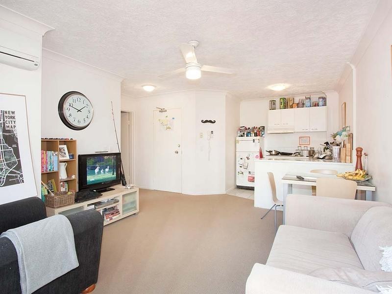 232 Bay Lodge Heights. 35 Palm Avenue, Surfers Paradise QLD 4217