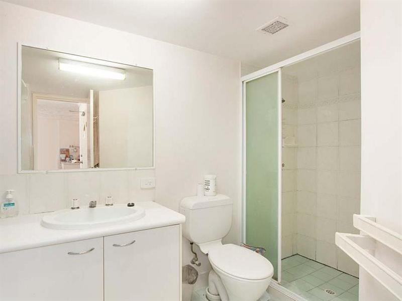 232 Bay Lodge Heights. 35 Palm Avenue, Surfers Paradise QLD 4217