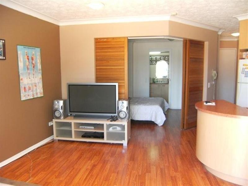 106 Marine Parade, Southport QLD 4215