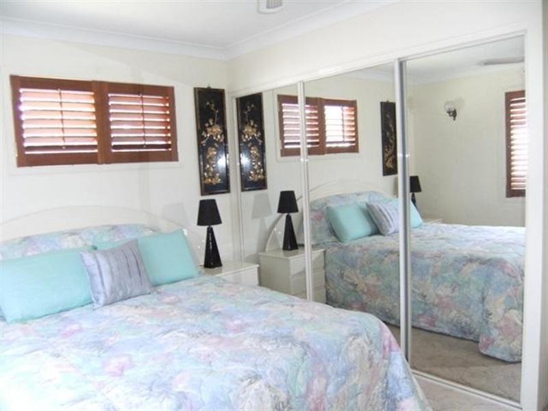 26a Jimmieson Avenue, Labrador QLD 4215