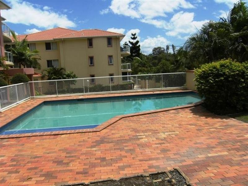 9 Albatross Park. 16 Sykes Court, Southport QLD 4215