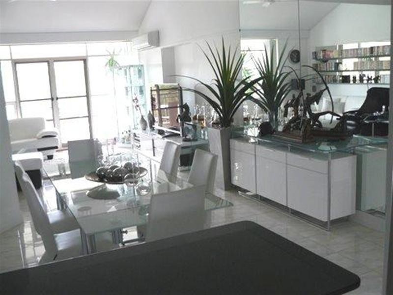 27 The Presidents Lodge. 76 Chichester Drive, Arundel QLD 4214