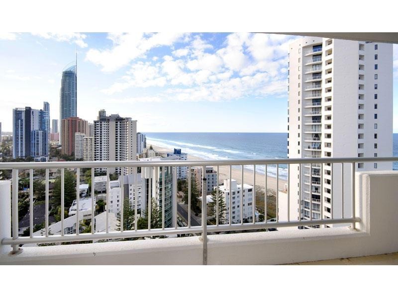 7 Fern Street, Surfers Paradise QLD 4217