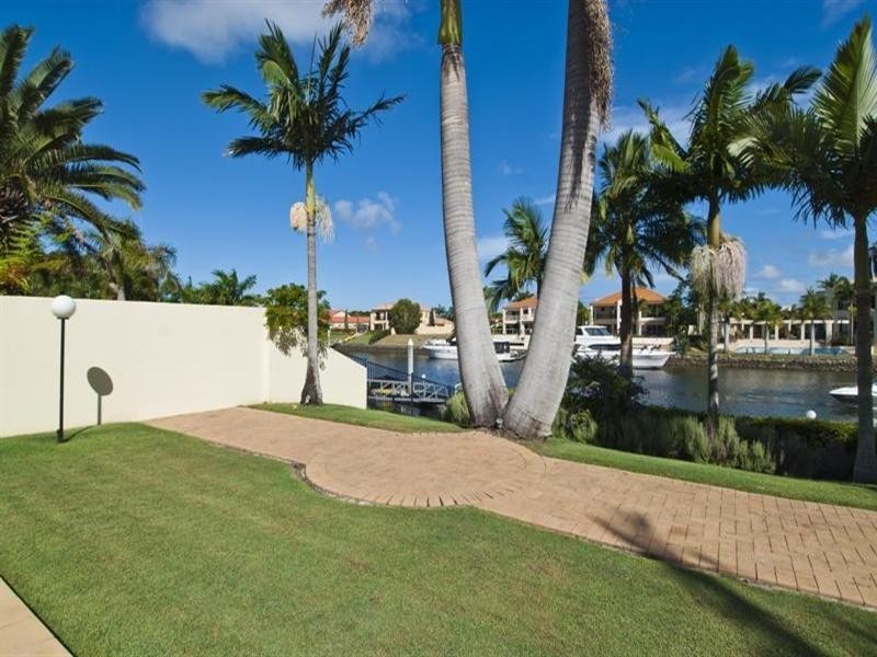 Hope Island QLD 4212