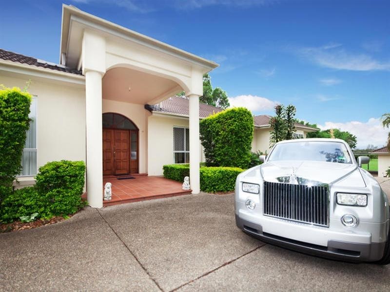 9 Maryland Avenue, Carrara QLD 4211