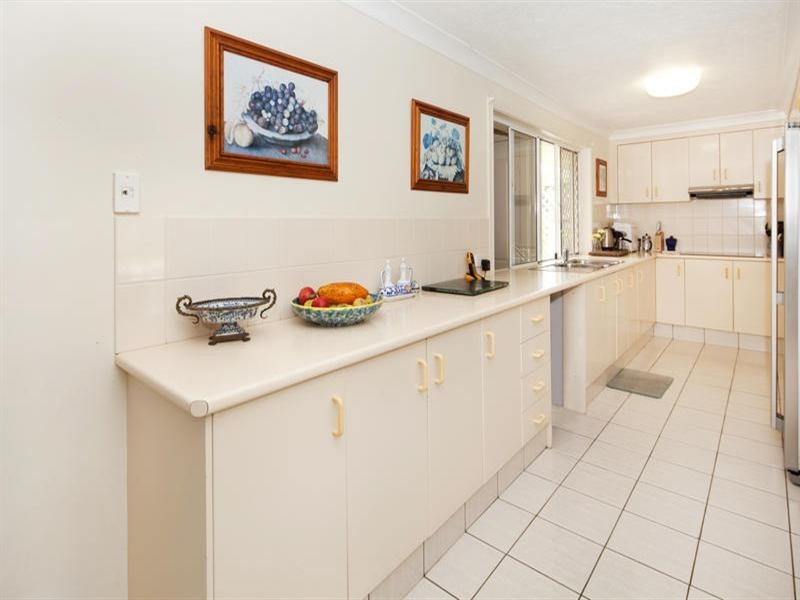 9 Maryland Avenue, Carrara QLD 4211