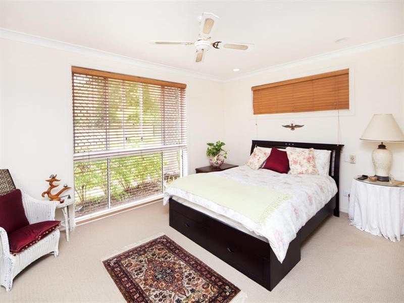 9 Maryland Avenue, Carrara QLD 4211