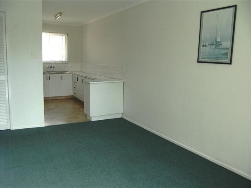 39 Middle Street, Labrador QLD 4215