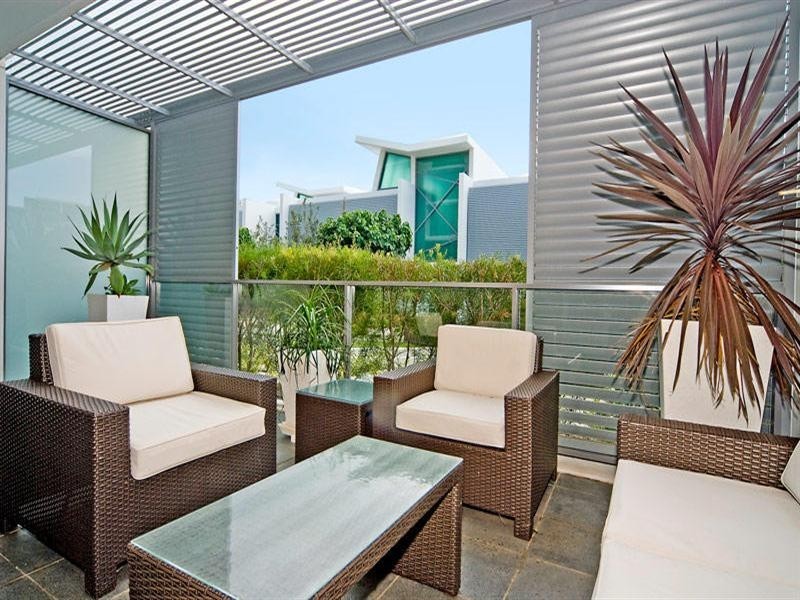 Paradise Point QLD 4216