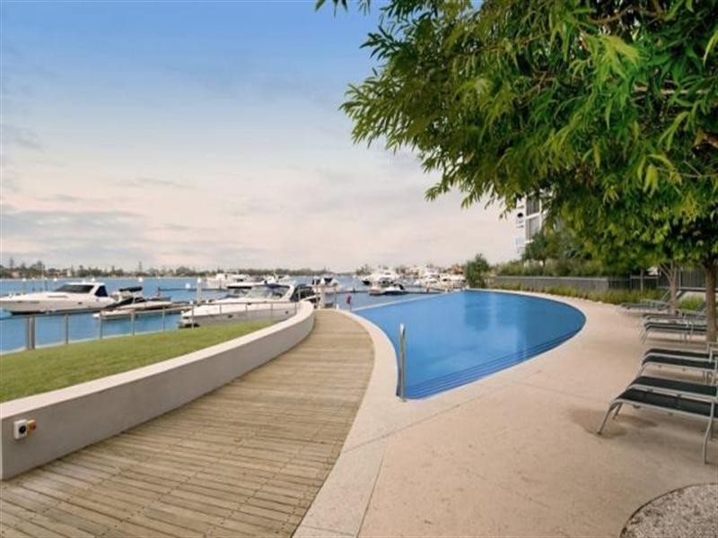 Paradise Point QLD 4216