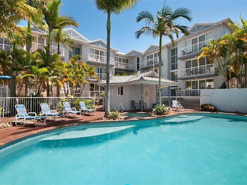 12 Whiting Street, Labrador QLD 4215